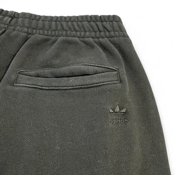 Adidas Humanrace Pharrell Williams Sport Upcycled Black Raw Hem Cut-off Shorts M - Picture 3 of 7